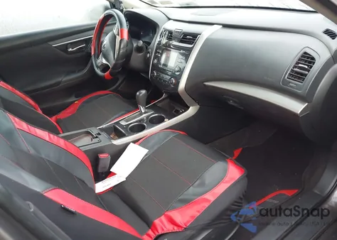 2014 Nissan Altima 2.5 S z USA, uszkodzony, nr VIN 1N4AL3AP4EC171077